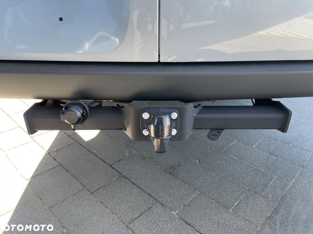 Mercedes-Benz Sprinter 317 CDI Reflektory LED Hak 3,5t. - 4