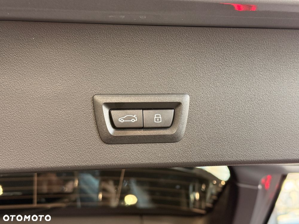 BMW X3 20 xDrive - 10