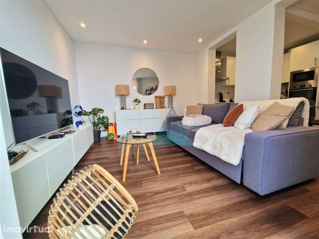 NOVIDADE * T2 Almada * Terraço * COMO NOVO - Grande imagem: 4/27