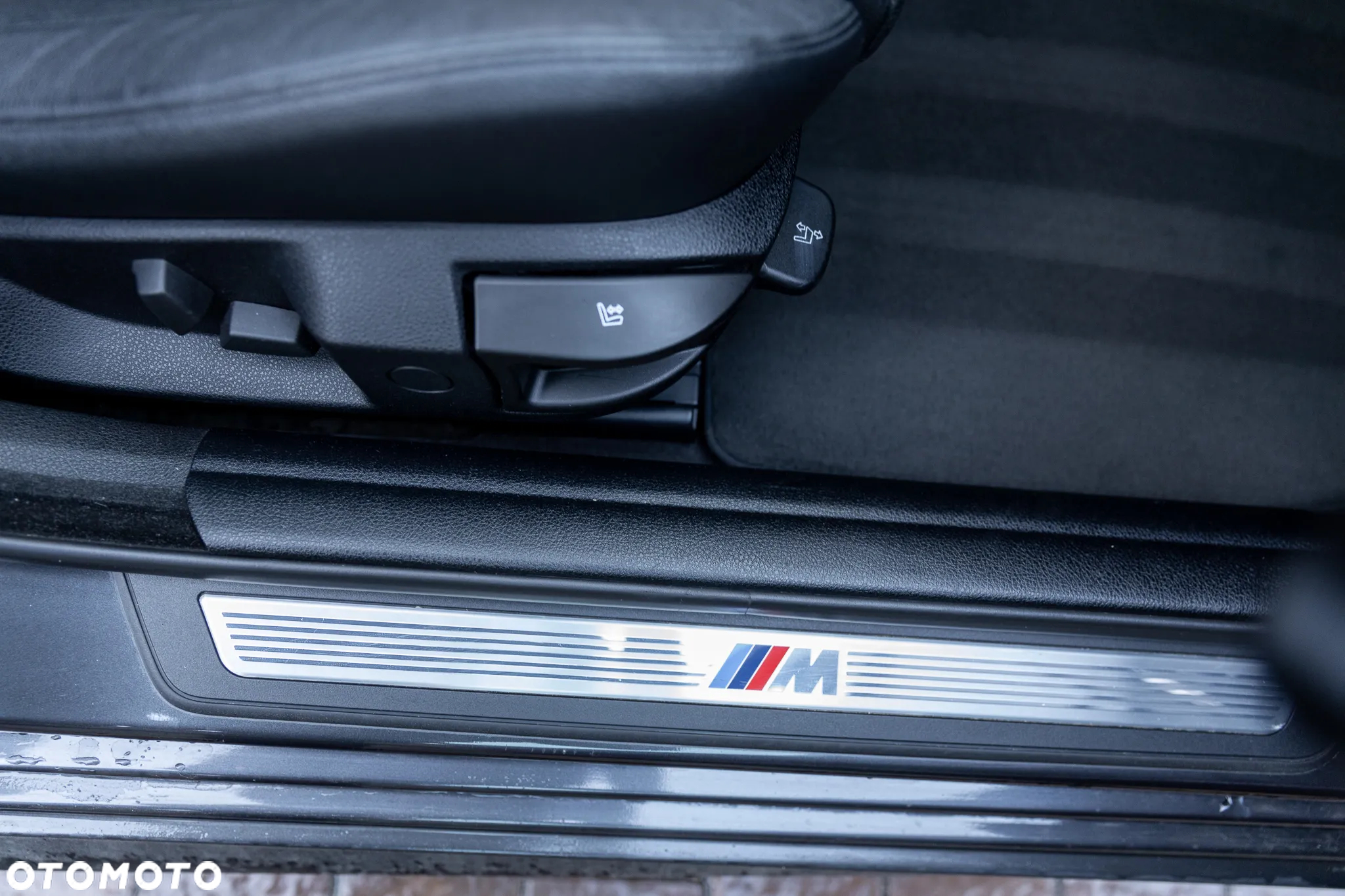 BMW Seria 5 530d xDrive - 16