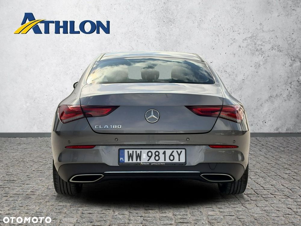 Mercedes-Benz CLA - 4
