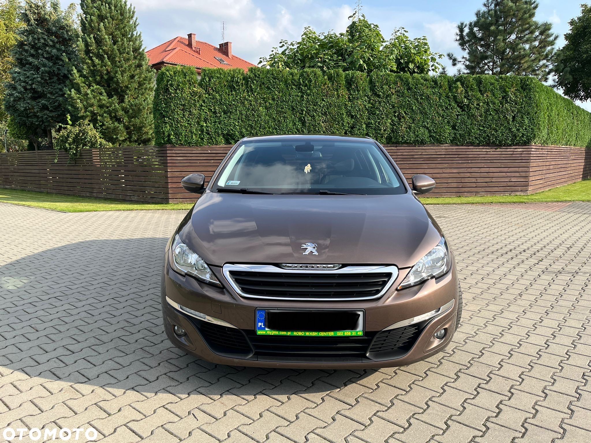 Peugeot 308 - 1