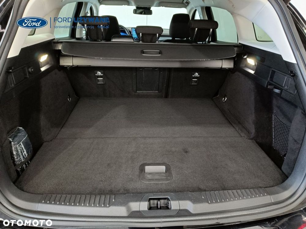 Ford Focus 1.0 EcoBoost Hybrid ACTIVE X - 9