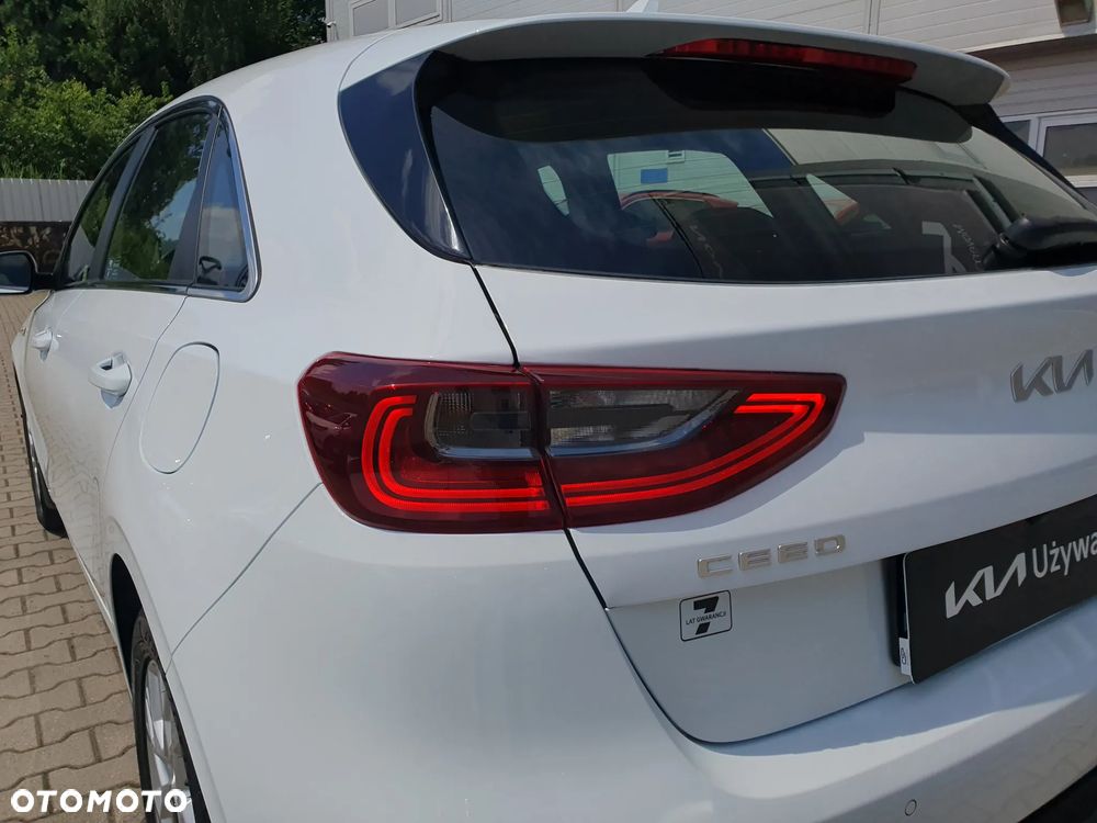 Kia Ceed 1.5 T-GDI M DCT - 23