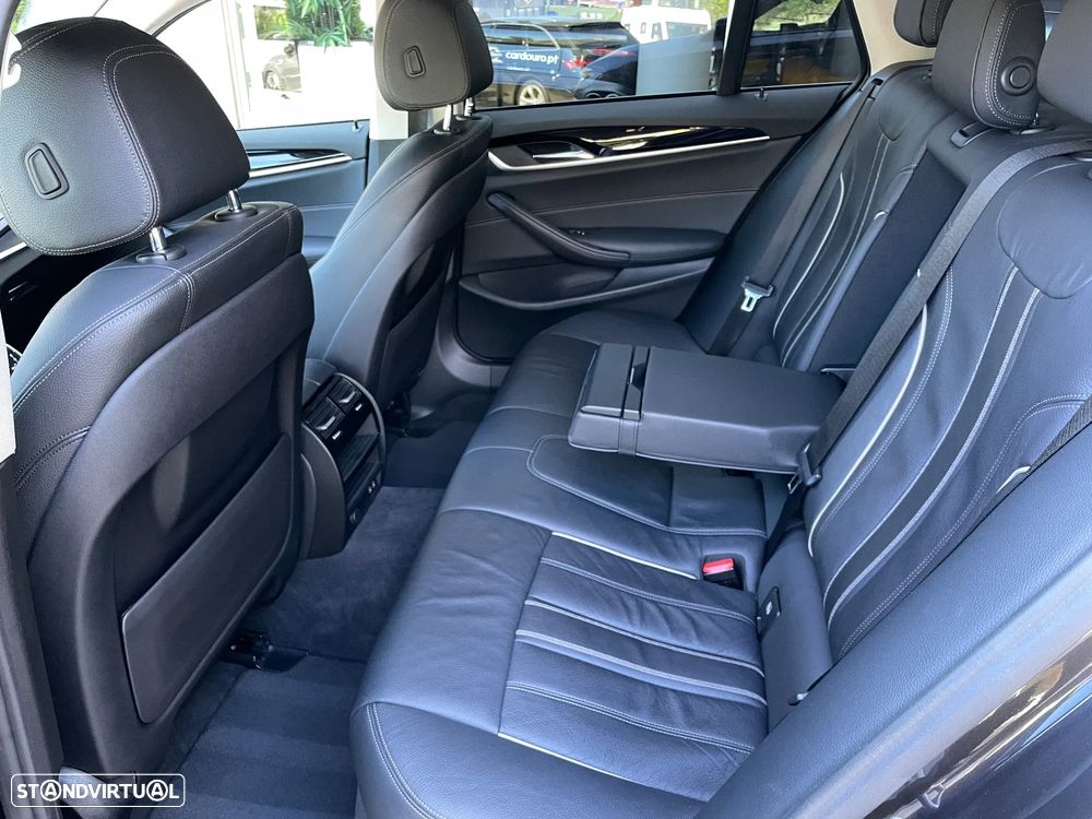 BMW 520 e - 27