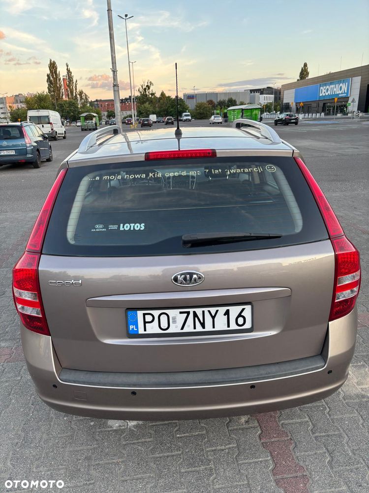 Kia Ceed 1.6 Comfort - 4