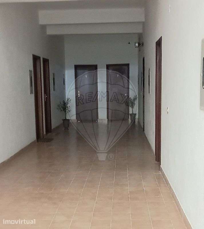 Apartamento T1 para venda - Grande imagem: 2/10