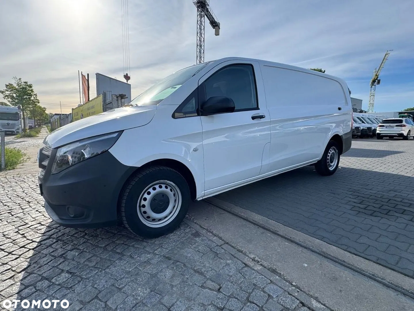 Mercedes-Benz Vito - 2