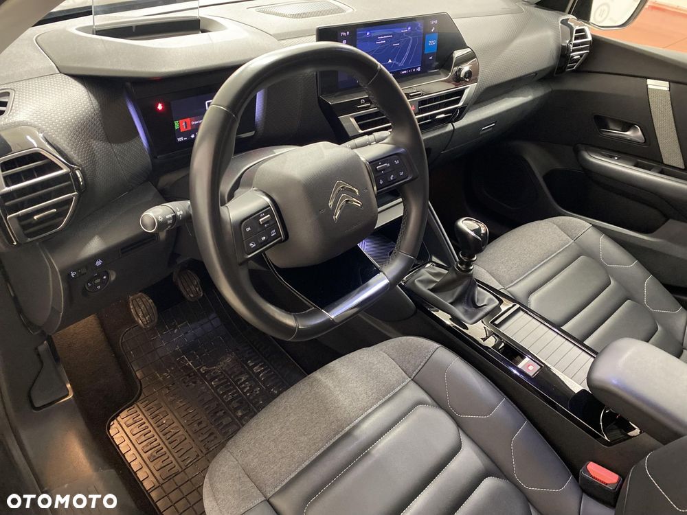 Citroën C4 1.2 PureTech Shine S&S - 10