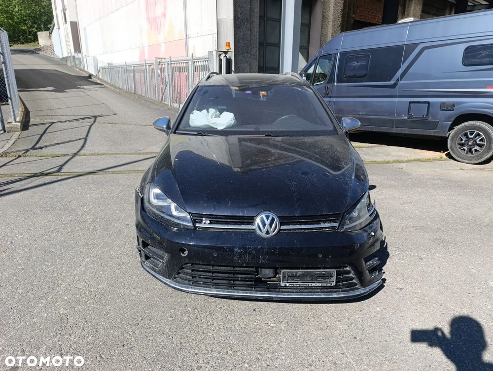 Volkswagen Golf Variant R 4Motion BlueMotion Technology DSG - 7