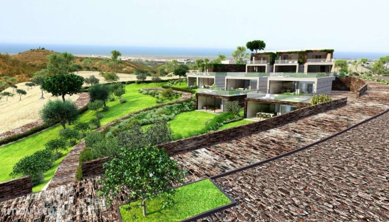 Amplo terreno, com projeto aprovado, para venda em Tavira, Algarve - Grande imagem: 2/5