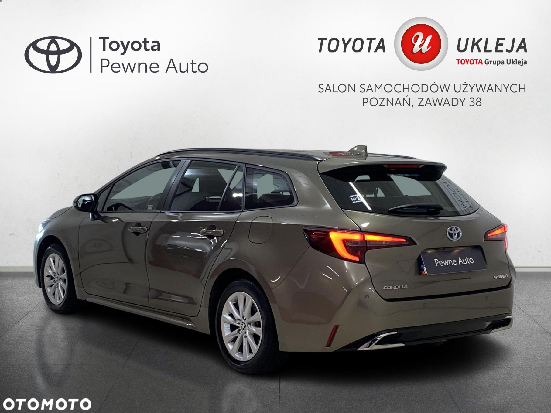 Toyota Corolla 1.8 Hybrid Comfort - 9