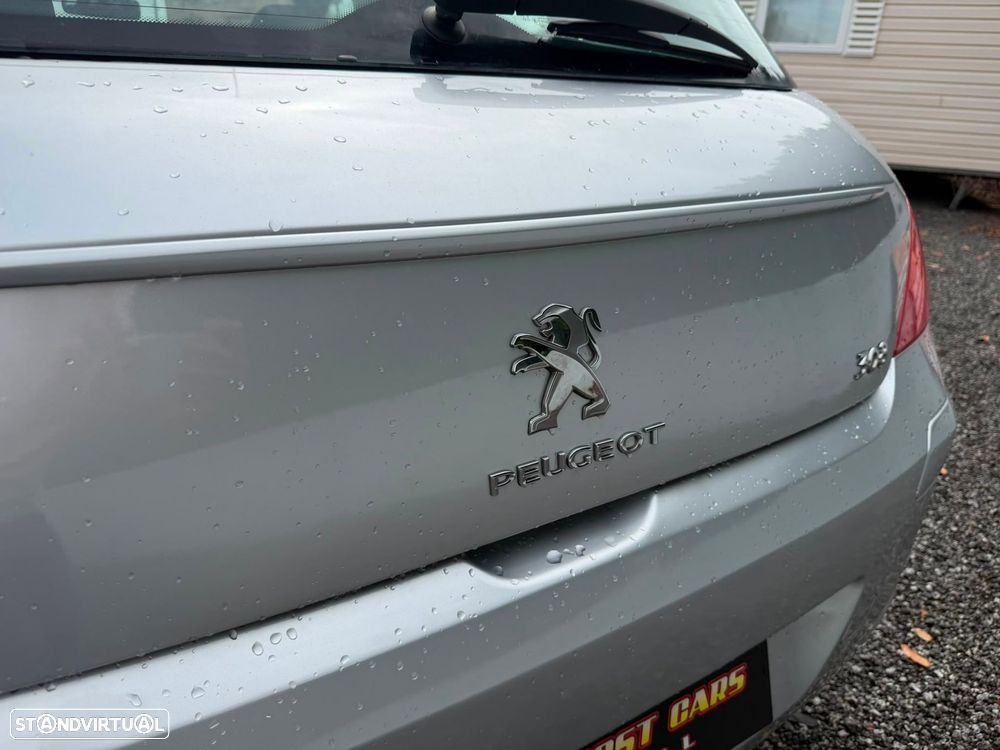 Peugeot 308 1.6 HDi Executive - 25