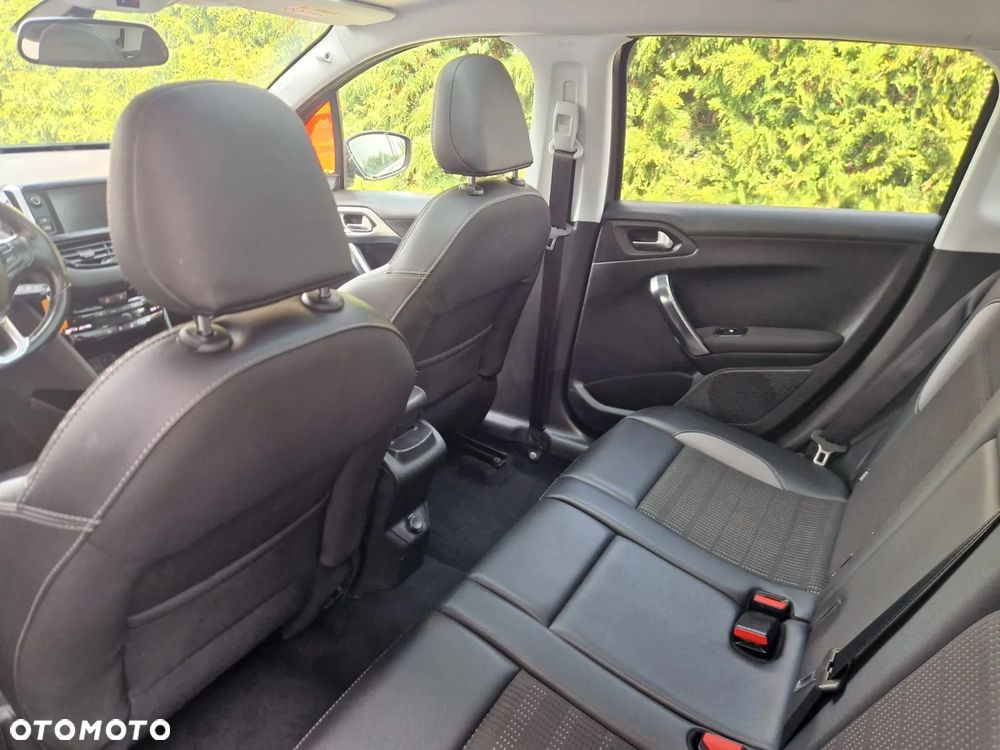 Peugeot 2008 - 19