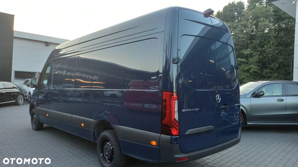 Mercedes-Benz Sprinter - 7