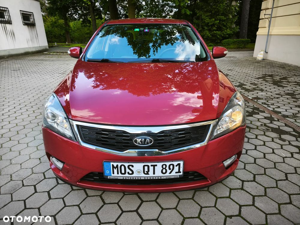 Kia Ceed 1.6 CRDi ISG Spirit - 3