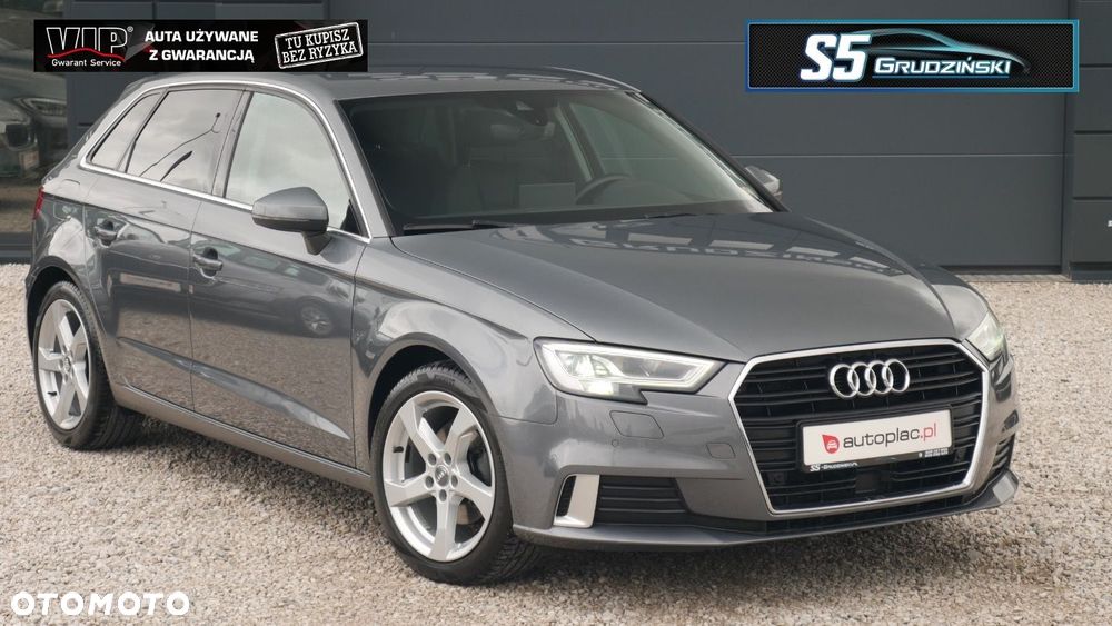 Audi A3 Sportback - 1