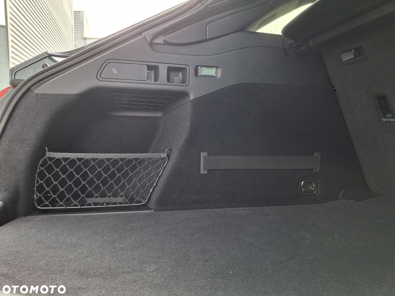 Audi A6 Sportback e-tron - 12