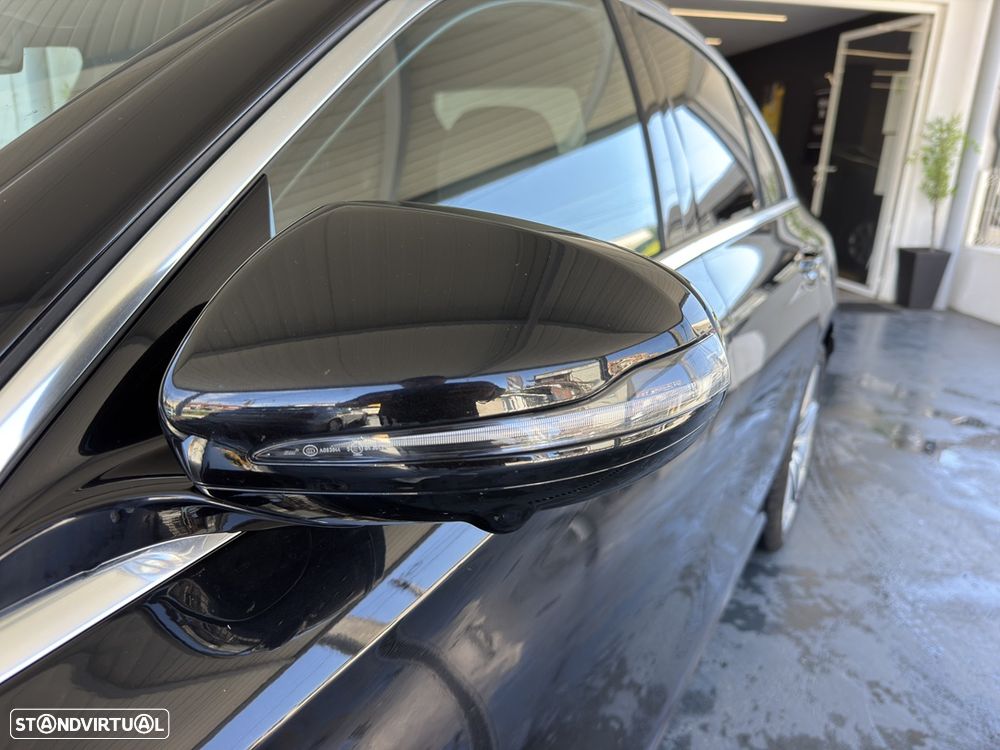 Mercedes-Benz E 220 d AMG Line - 12
