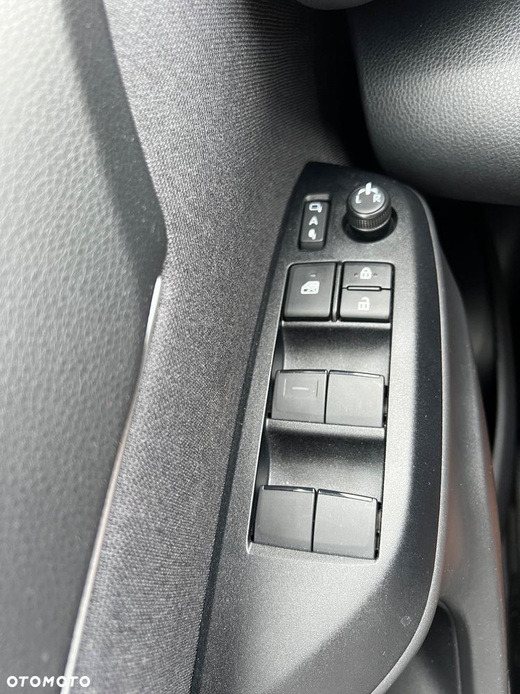 Toyota Yaris Cross 130 1.5 VVT-i Style - 25