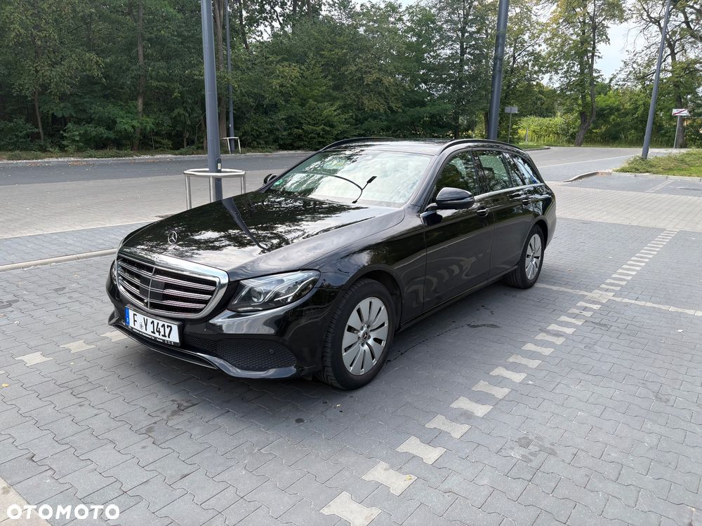 Mercedes-Benz Klasa E - 1