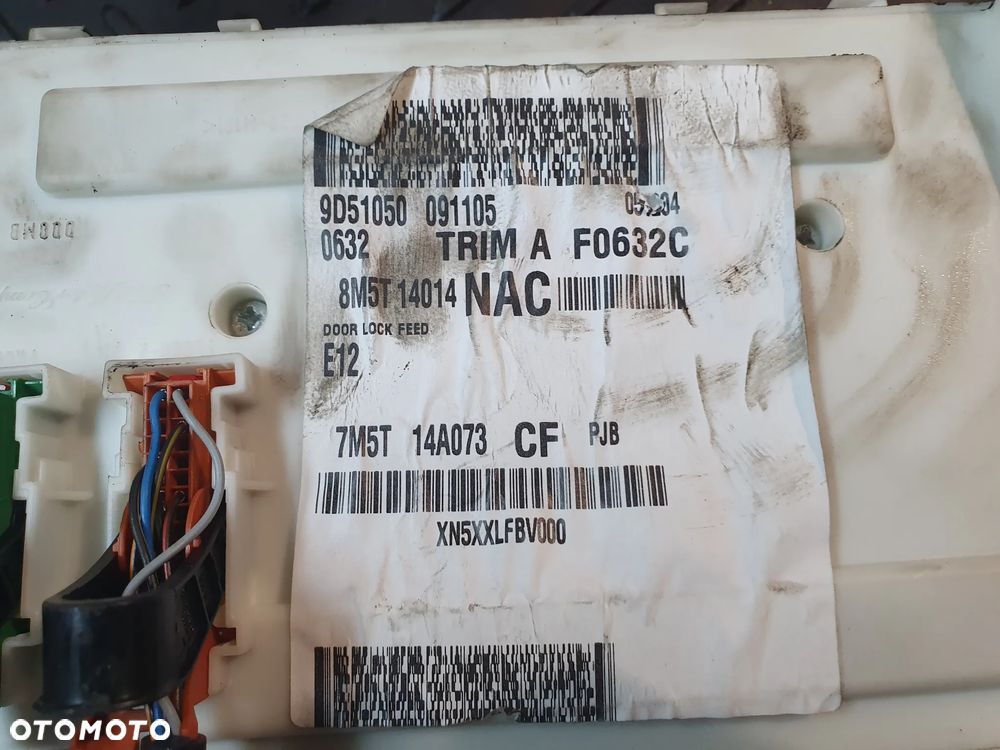 FORD SKRZYNKA BEZPIECZNIKÓW 7M5T-14A073-CF EUROPA + WTYCZKI INSTALACJA - 4