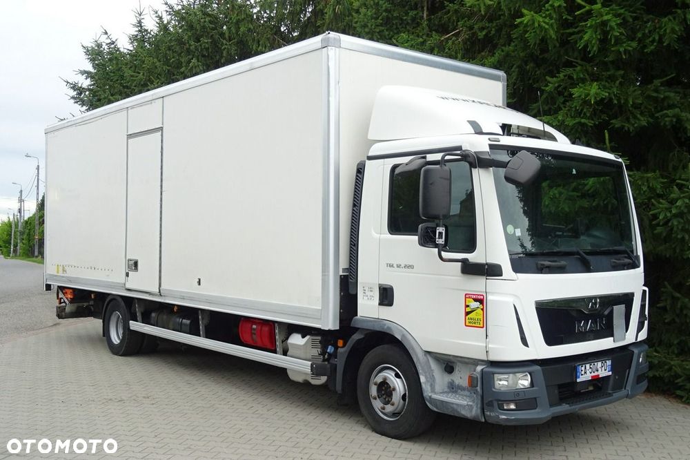 MAN TGL 12.220 Euro 6 kontener 18p 334 tys.km Sprowadzony - 22