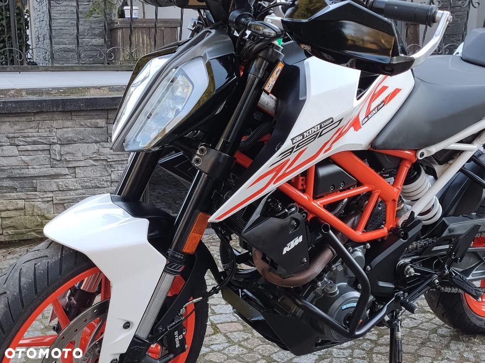 KTM Duke - 16