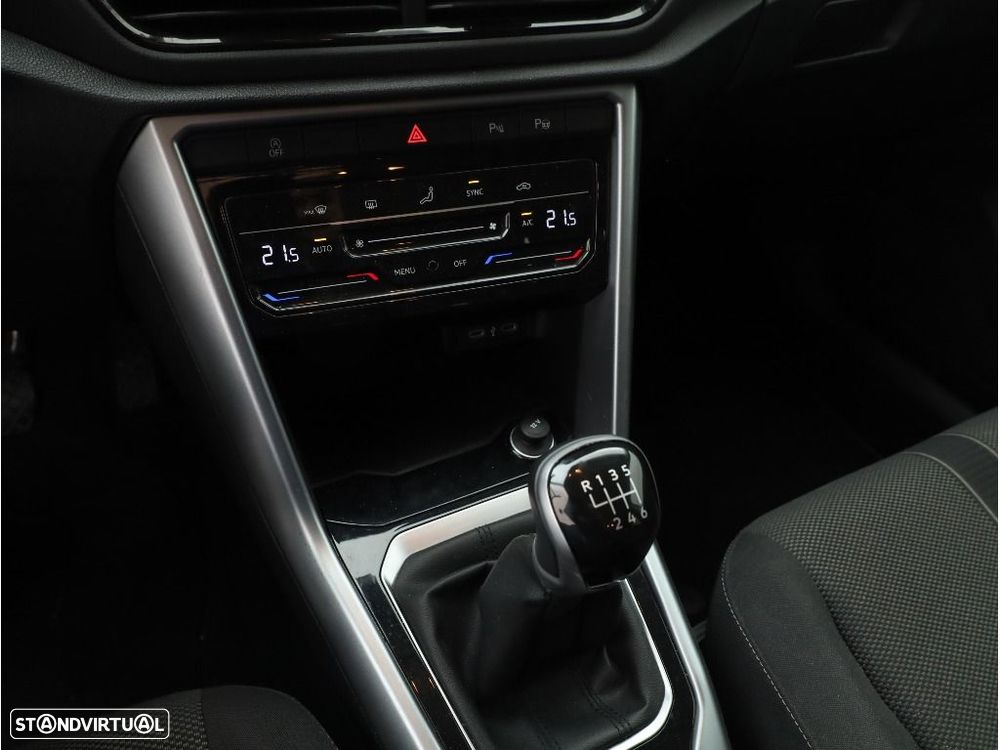 VW T-Roc 1.0 TSI Urban - 19