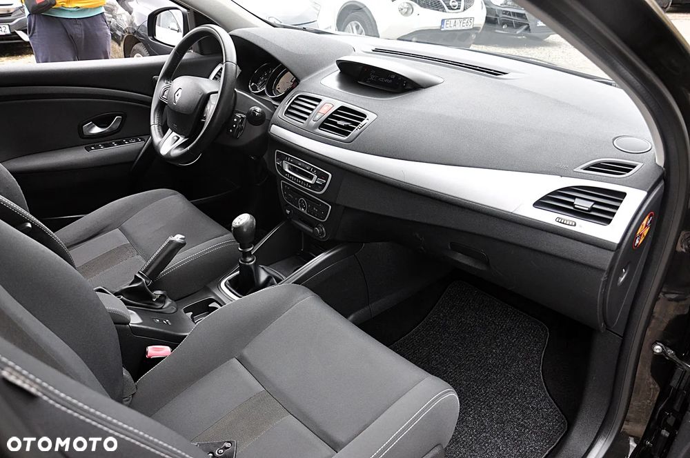 Renault Megane 1.6 16V Dynamique - 22
