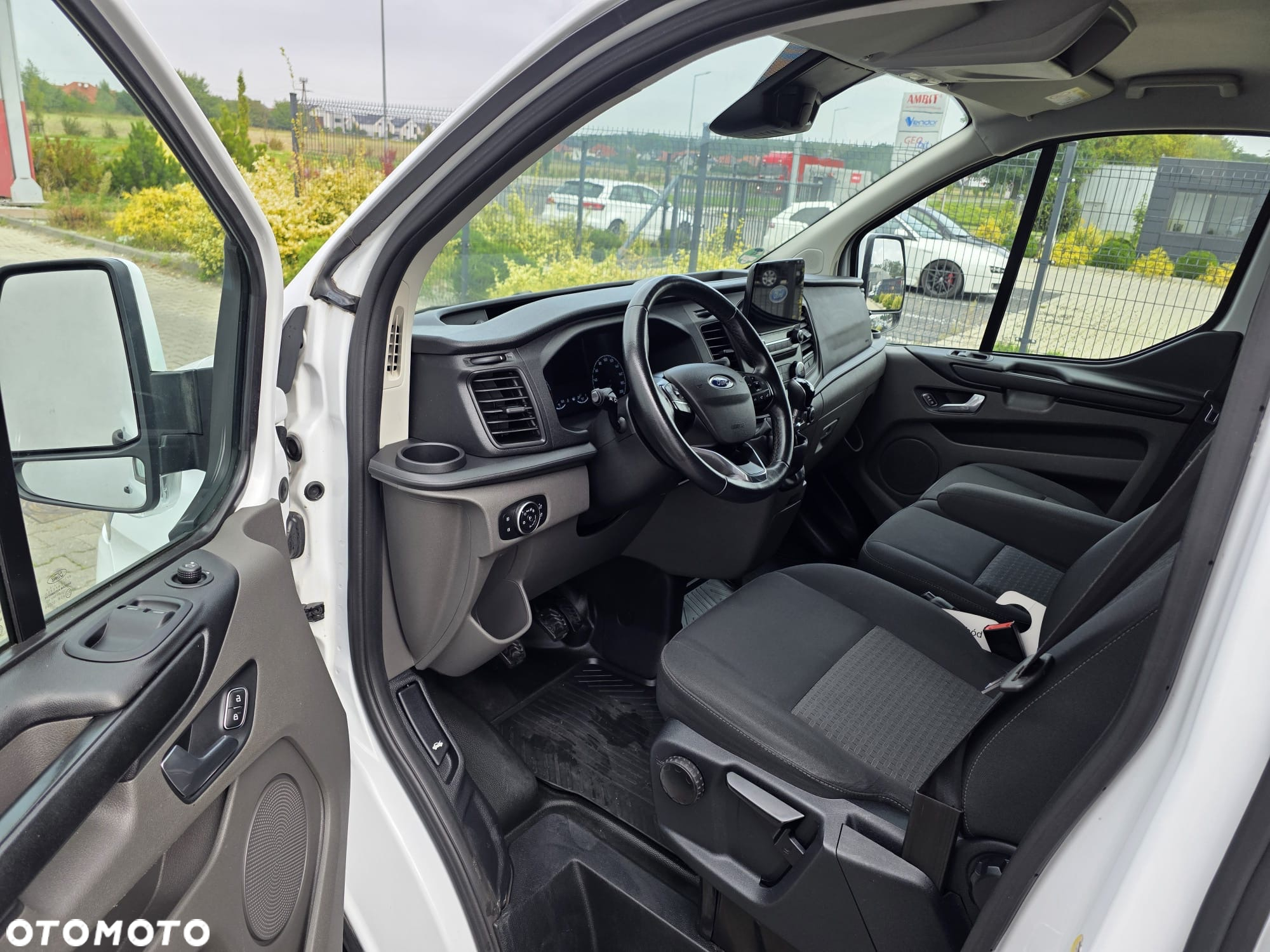 Ford Transit Custom - 8