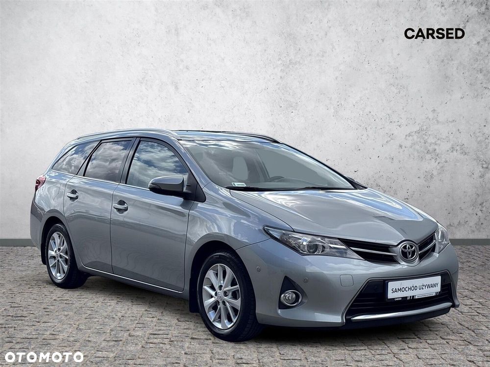 Toyota Auris 1.6 Premium - 37
