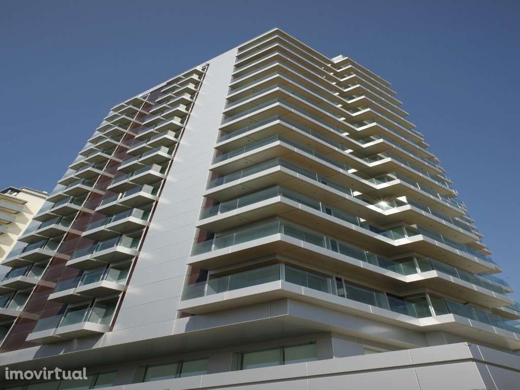 Apartamento de luxo, 4 quartos, vista rio e cidade, Restelo - Grande imagem: 4/19