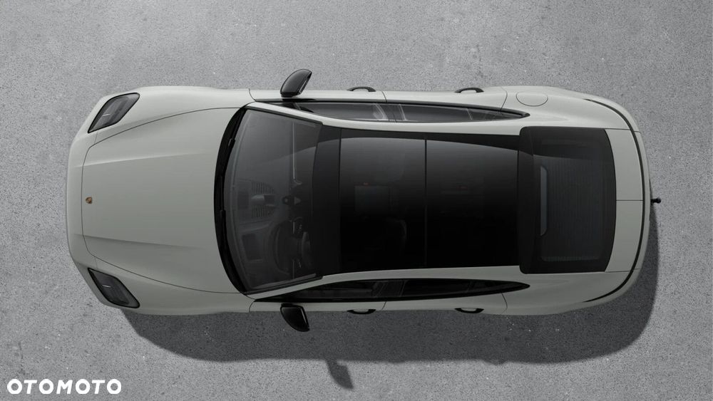 Porsche Panamera - 4