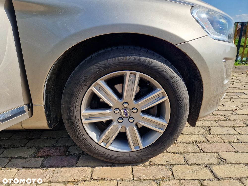 Volvo XC 60 D4 Drive-E Summum - 19
