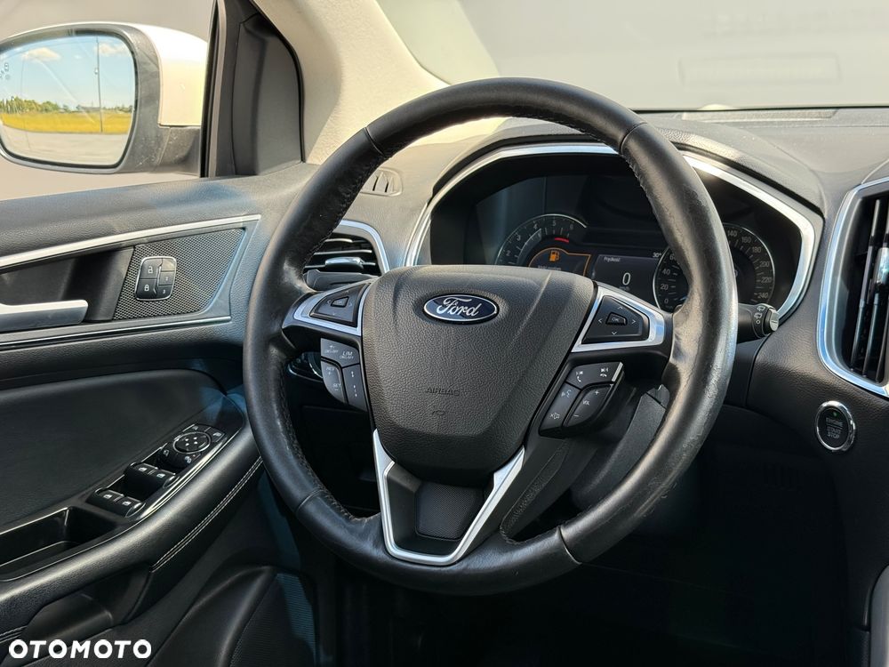 Ford Edge 2.0 TDCi Bi-Turbo 4x4 ST-LINE - 19