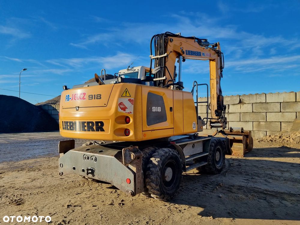 Liebherr A918 - 9