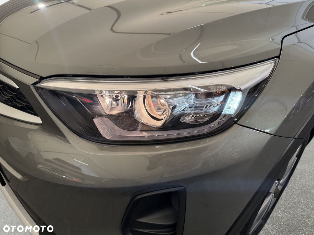 Kia Stonic - 10