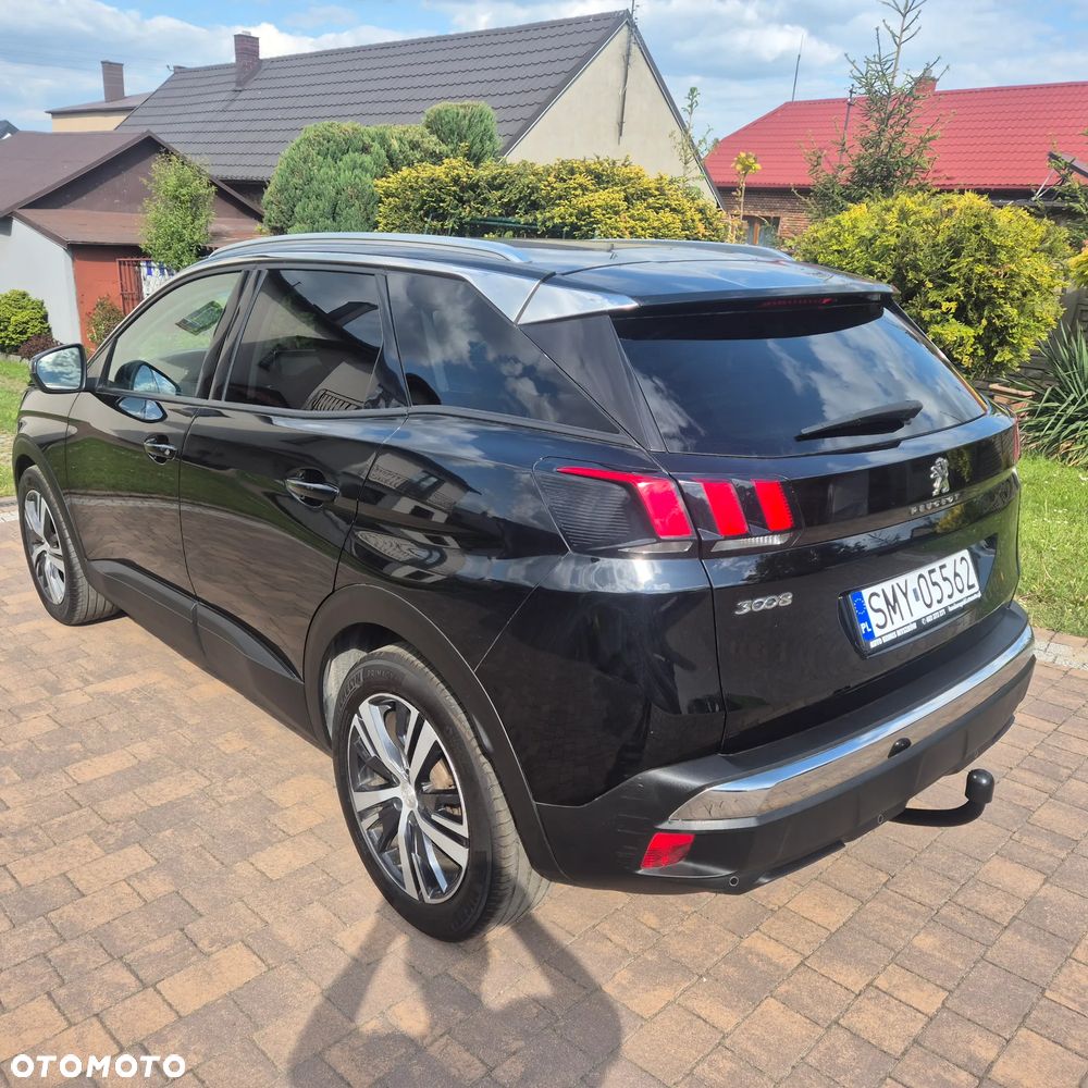 Peugeot 3008 PureTech 130 Stop & Start GPF Allure - 2
