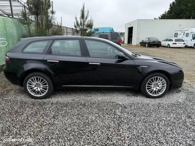 Alfa Romeo 159 Sportwagon 2.0 JTDm Distinctive - 7