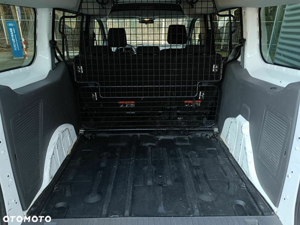 Ford Transit Connect - 29