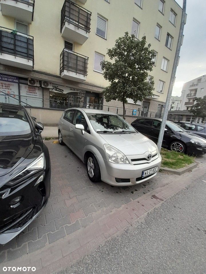 Toyota Corolla Verso 1.8 Prestige 7os - 1
