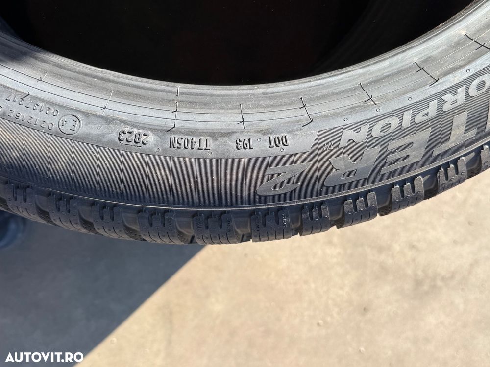 Vând set anvelope 275/40/22-315/35/22 Pirelli de iarnă cu runflat noi - 6