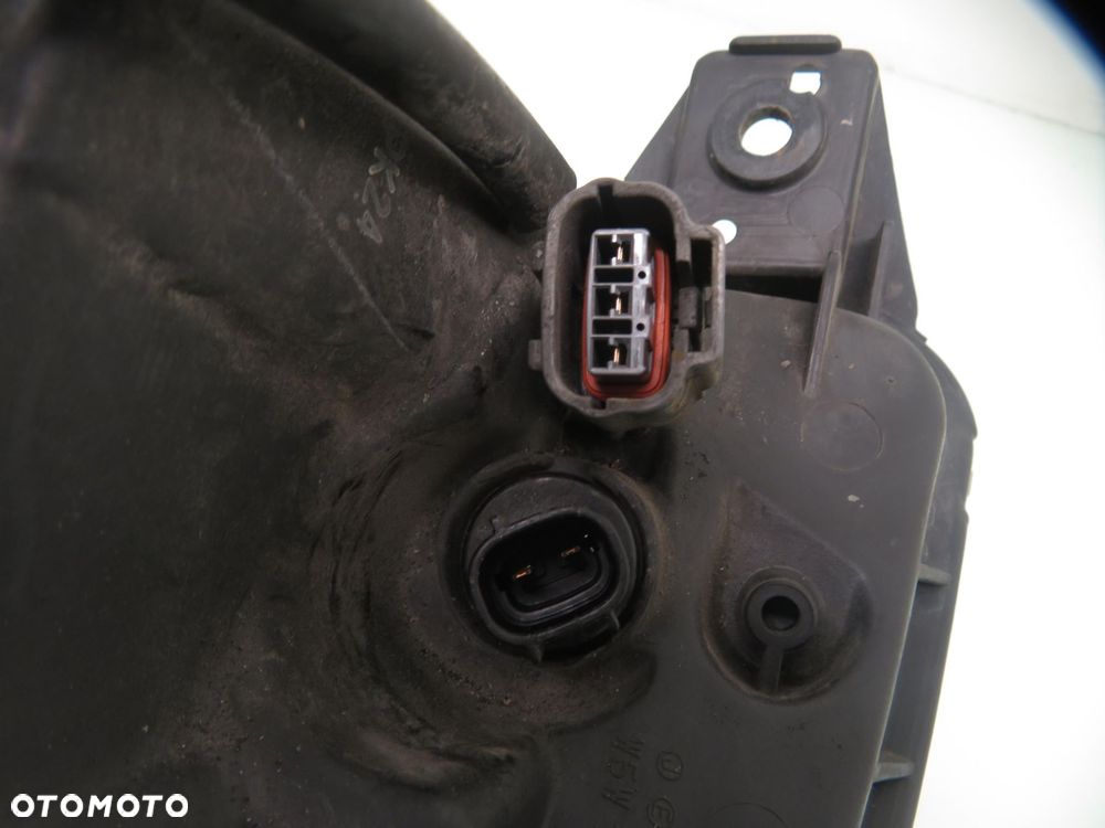 LAMPA PRAWA PRZEDNIA MAZDA MPV II (LW) P2018 - 5