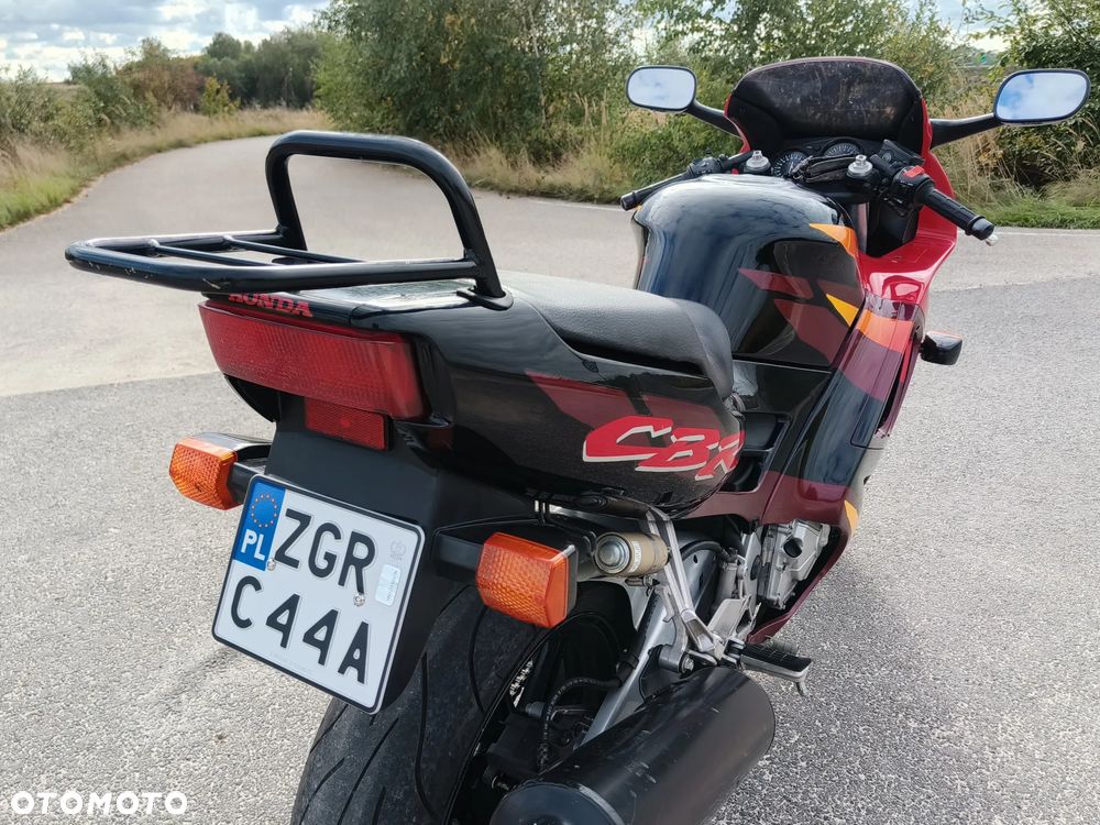 Honda CBR - 26