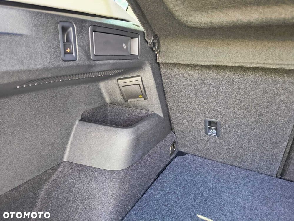 Volkswagen Tiguan 1.5 eTSI Life Plus DSG - 25