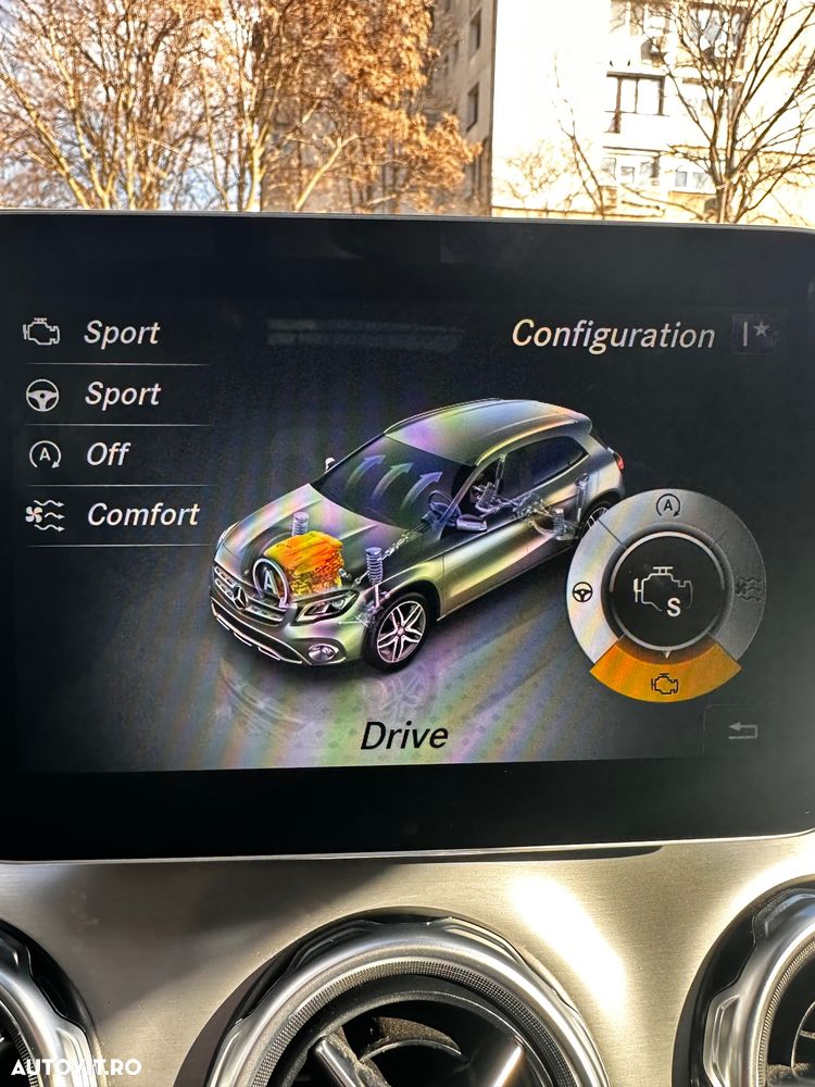 Mercedes-Benz GLA 220 d 4MATIC Aut. - 12