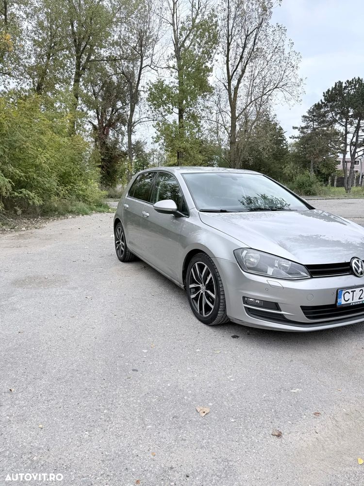 Volkswagen Golf 1.6 TDI BMT Comfortline - 11