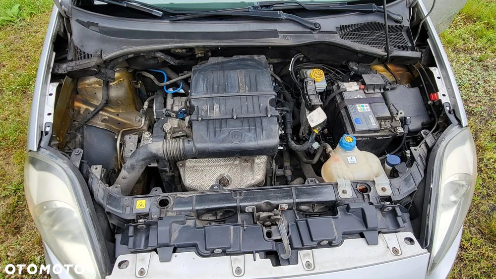 Fiat Punto - 13