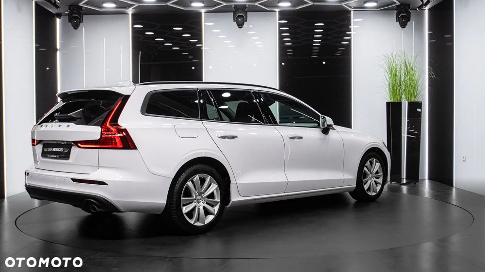Volvo V60 B3 B Momentum Core - 7
